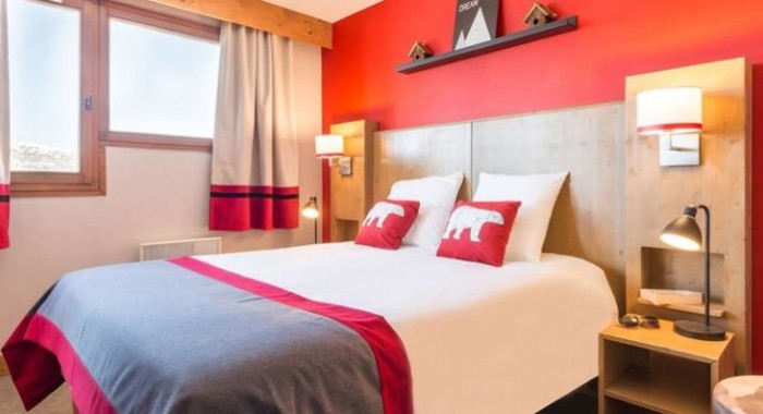L'Ours Blanc Apartments, Alpe d'Huez ski chalet, image 5